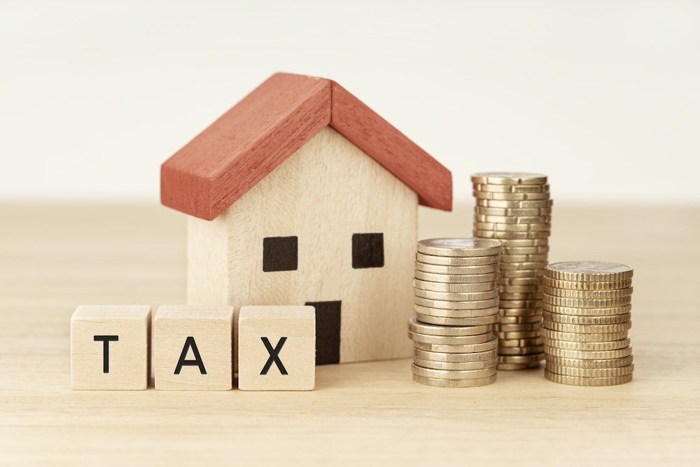 Le rôle de la taxe foncière dans le droit des affaires immobilières