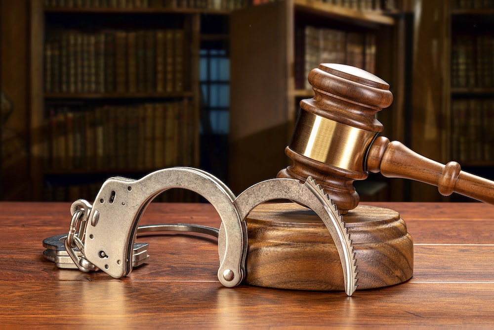 Le Journal d'Annonces Légales (JAL) : un outil essentiel pour les entrepreneurs et les avocats