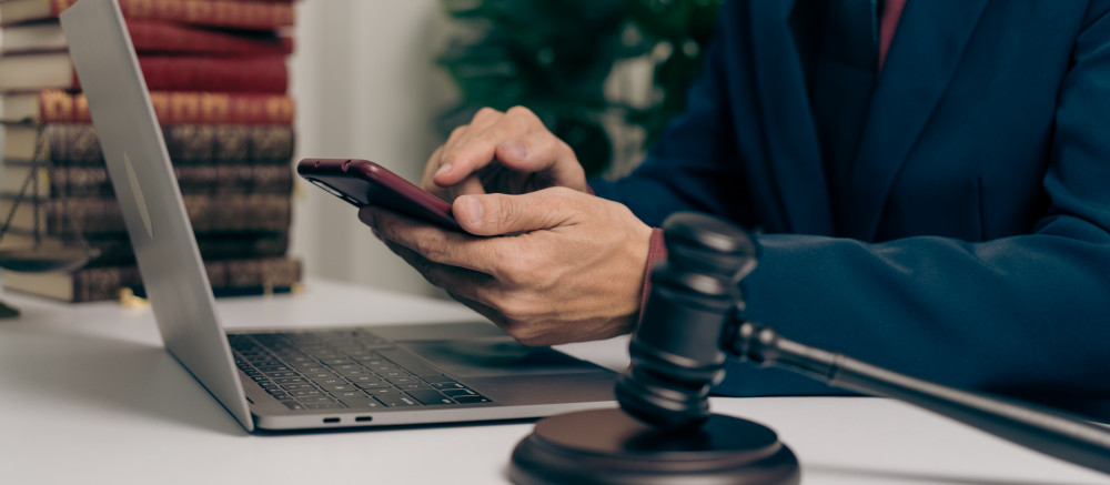 La force obligatoire du contrat : un pilier fondamental du droit des contrats