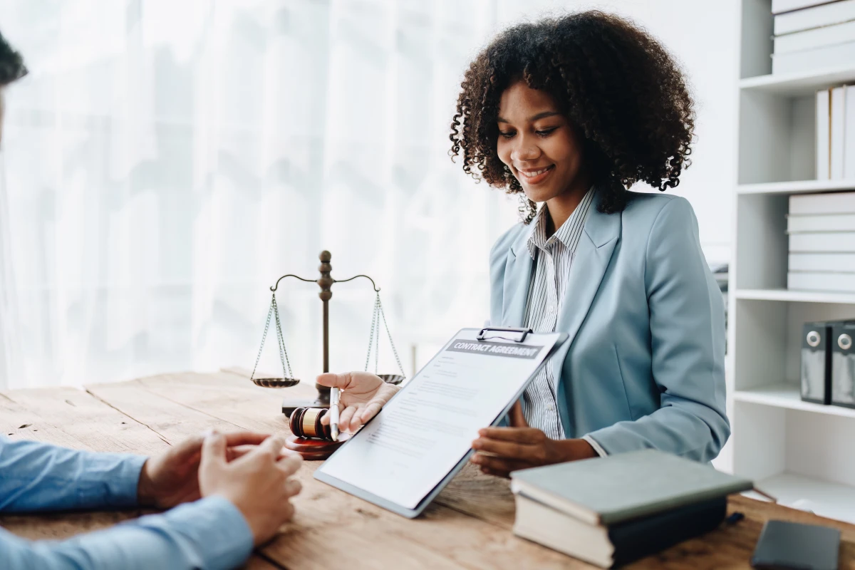 Effacer une condamnation du casier judiciaire : démarches et conseils d'un avocat