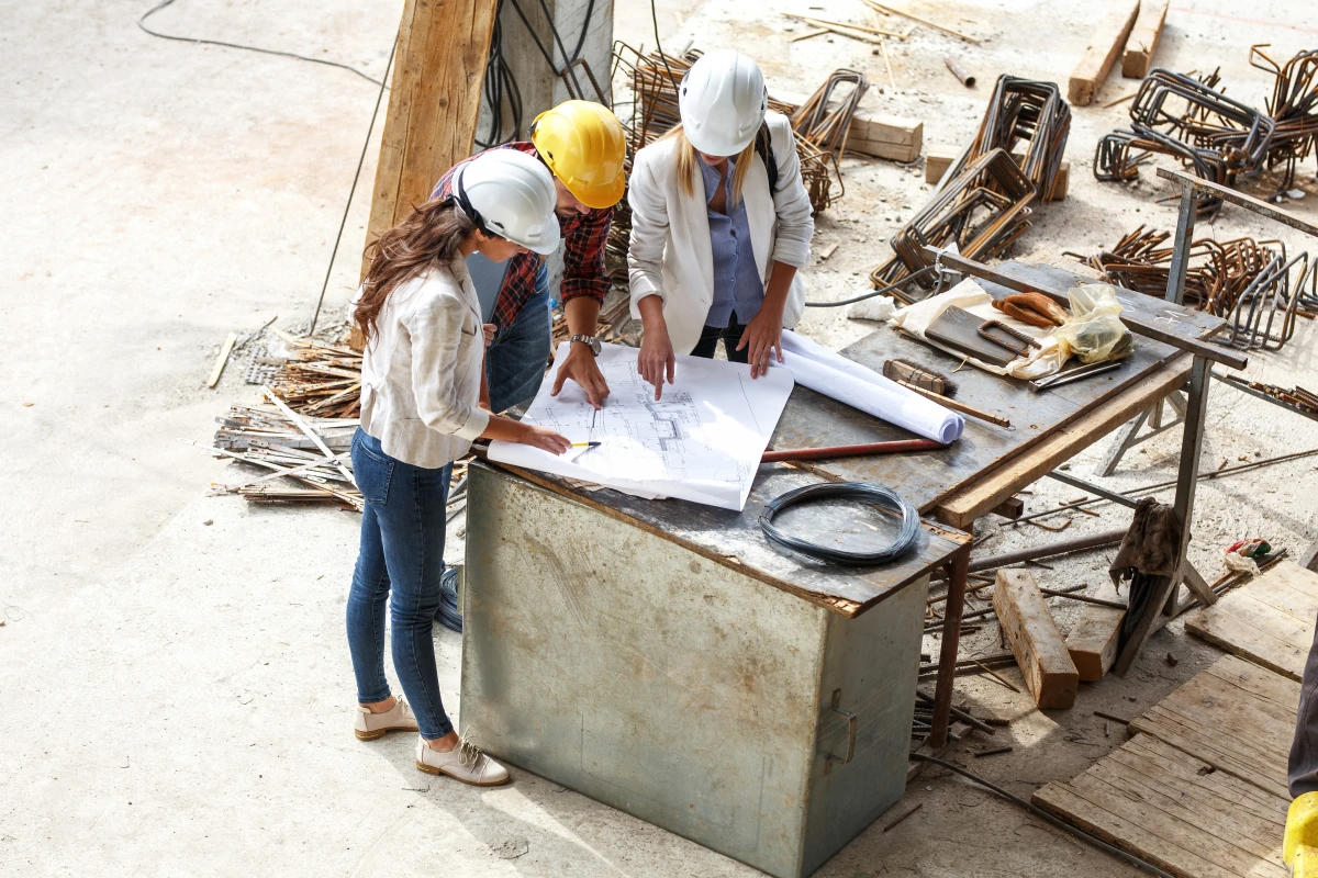 Contentieux des contrats de sous-traitance dans la construction : Enjeux juridiques et solutions pratiques