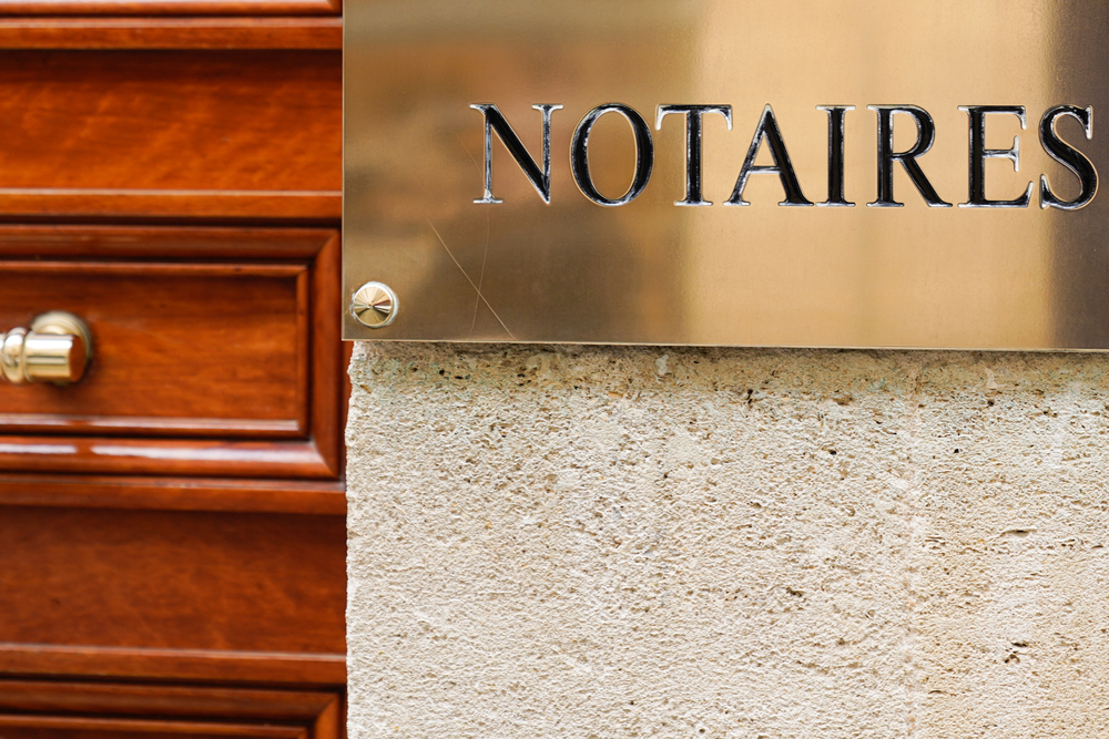 Divorce : pourquoi faire appel à un notaire en complément de l’avocat ?